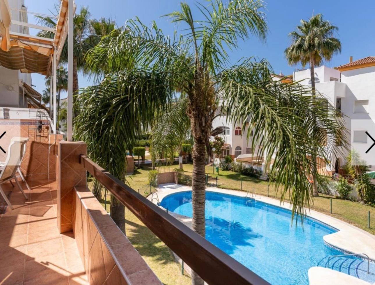 Playa Piscina Parking 3 * Benalmádena